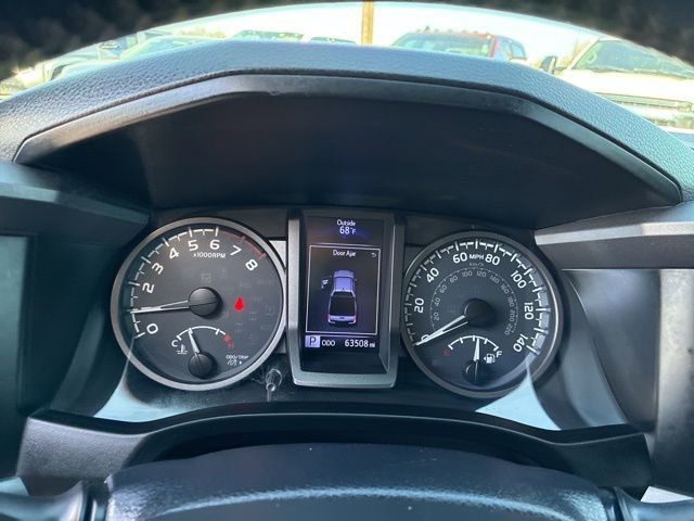 Used 2019 Toyota Tacoma TRD Off-Road image 15