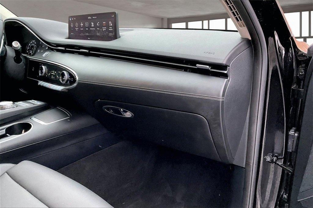 Used 2024 Genesis GV70 2.5T Select w/ Select Package image 24