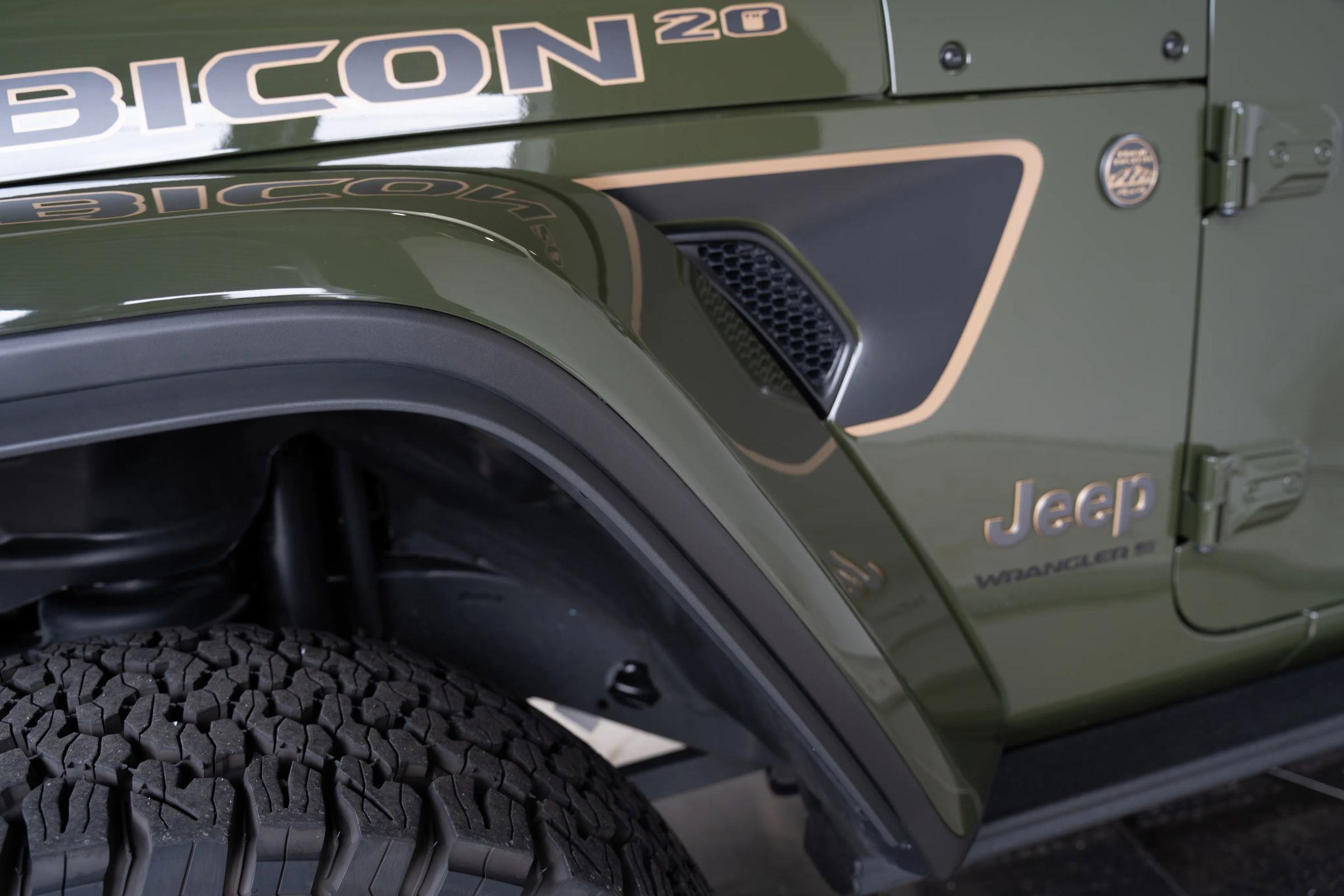 Used 2023 Jeep Wrangler Unlimited Rubicon 392 AWD/4WD image 65