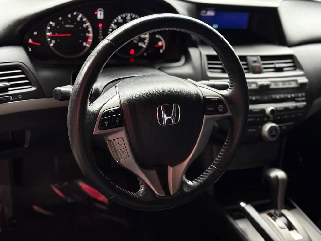Used 2011 Honda Accord EX-L image 12