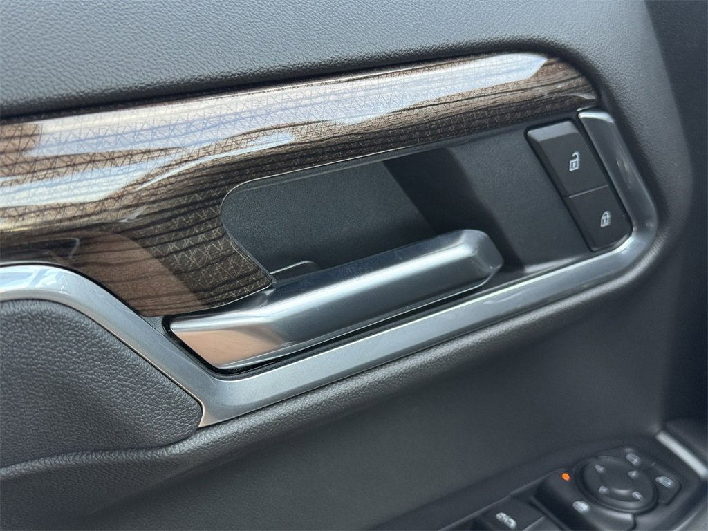 New 2026 Chevrolet Silverado 1500 LT w/ Z71 Off-Road Package image 25