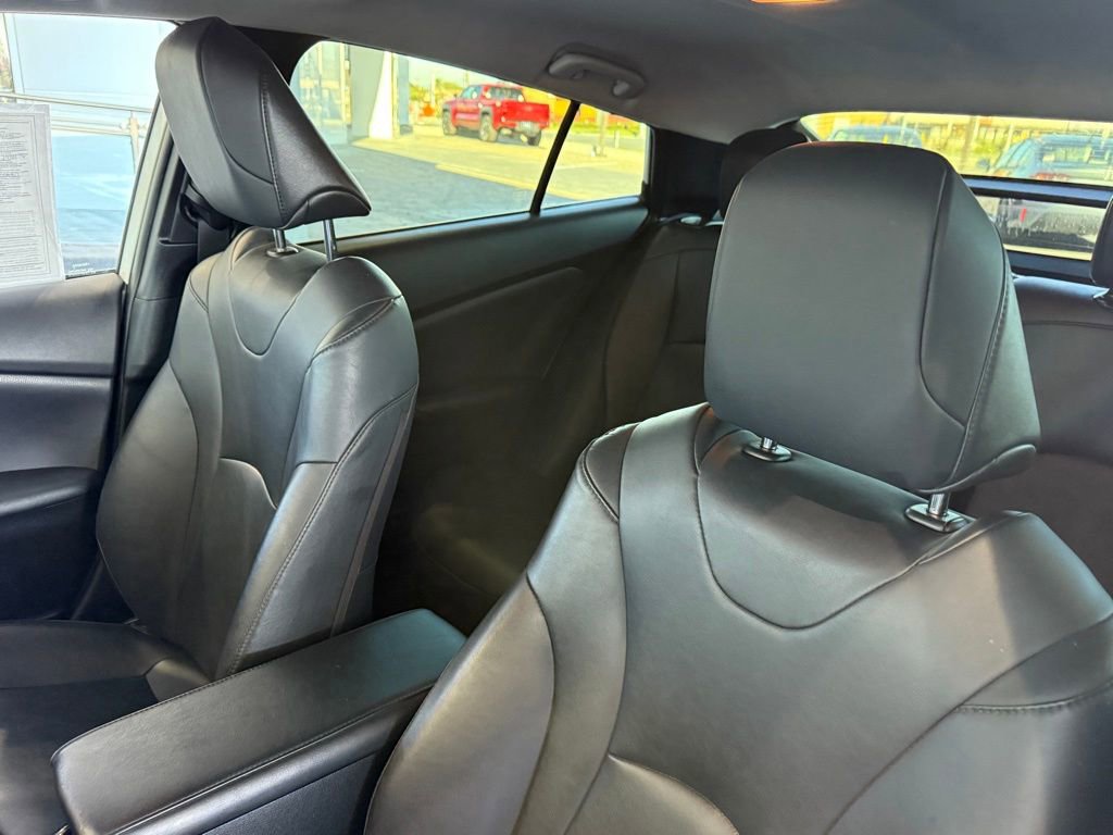 Certified 2021 Toyota Prius image 21