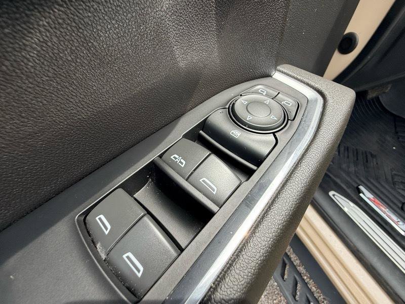 Used 2022 Chevrolet Silverado 1500 LT Trail Boss w/ Convenience Package II AWD/4WD image 22