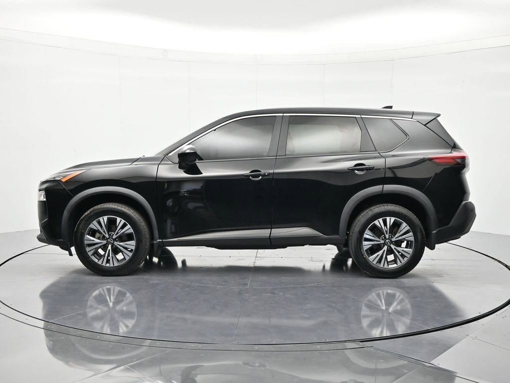 Certified 2023 Nissan Rogue SV FWD image 8