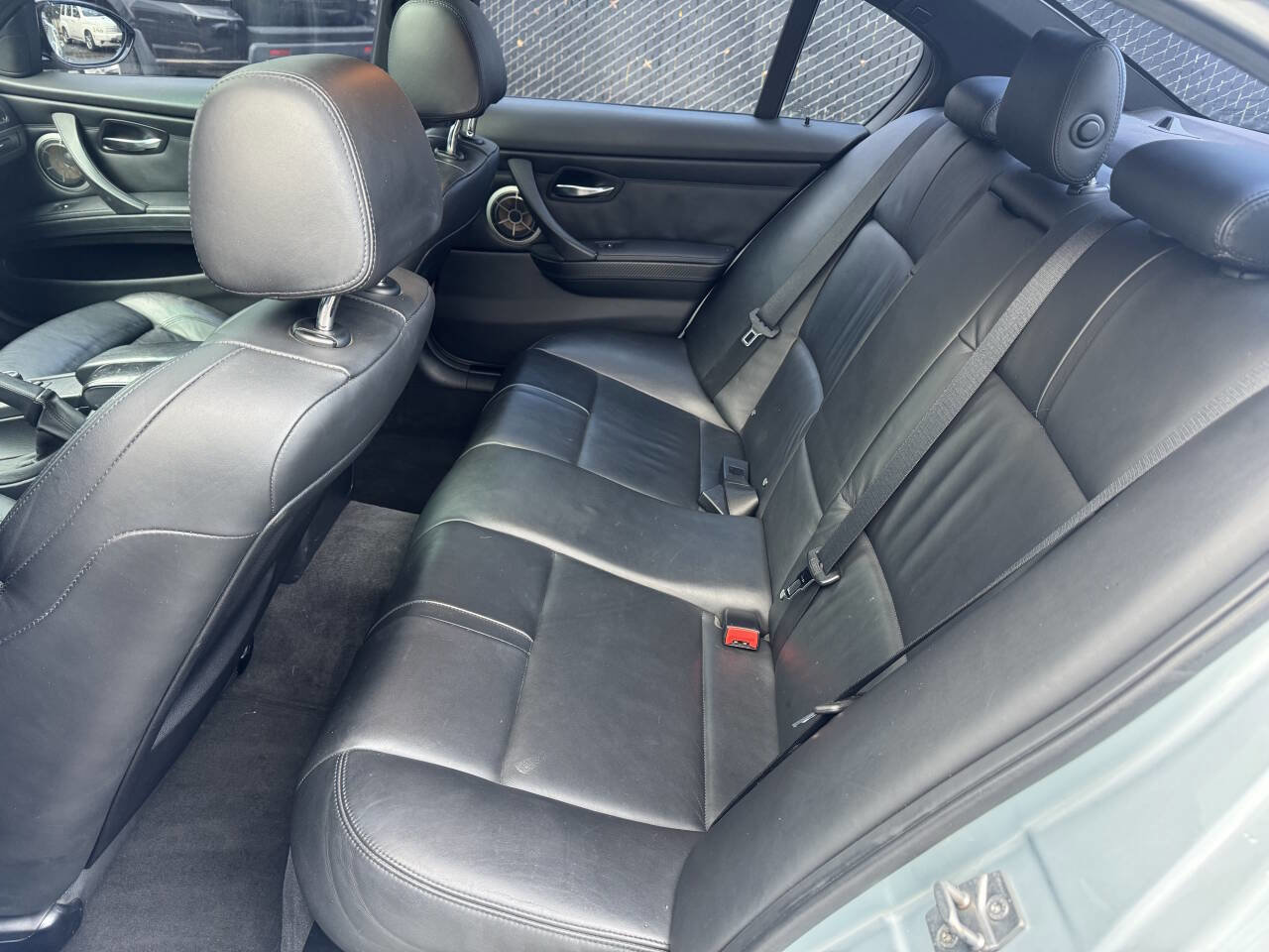 Used 2011 BMW M3 Sedan image 12