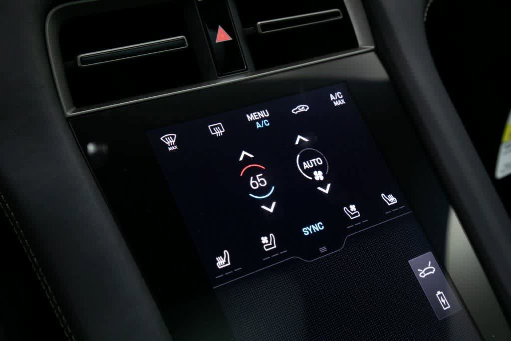 New 2025 Porsche Taycan Turbo AWD/4WD image 23