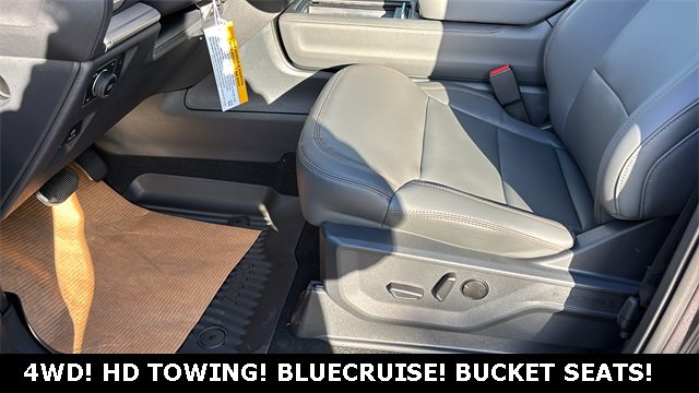 New 2025 Ford Expedition Active image 22