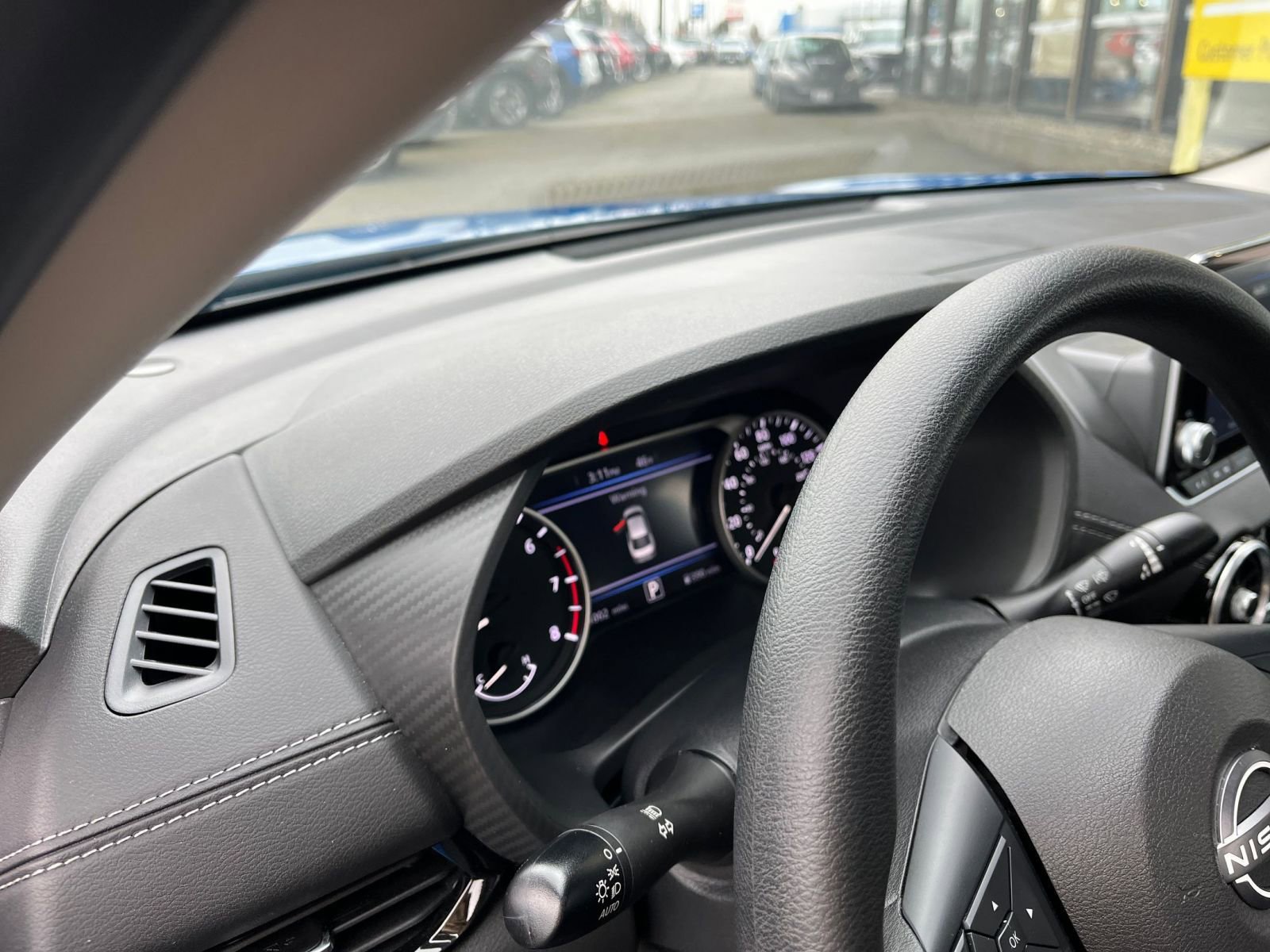 Used 2025 Nissan Sentra SV image 34