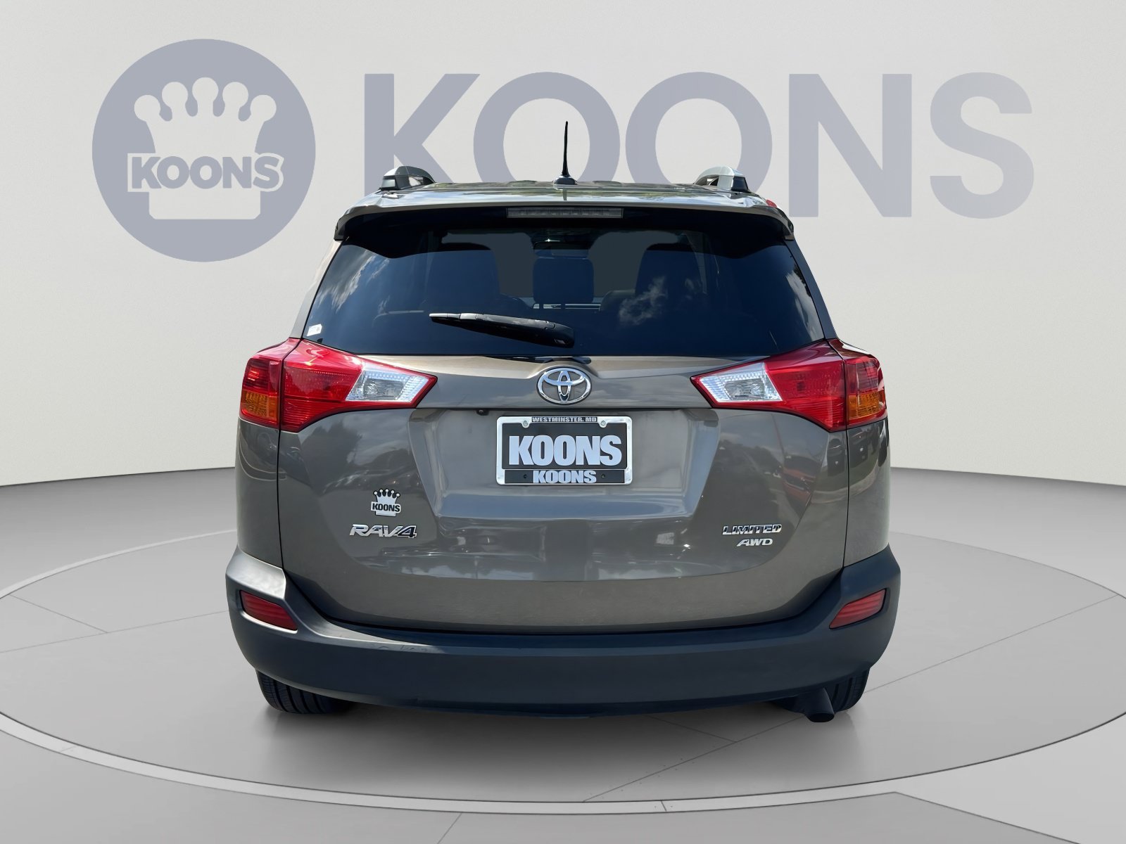 Used 2015 Toyota RAV4 Limited w/ Technology Package AWD/4WD image 5