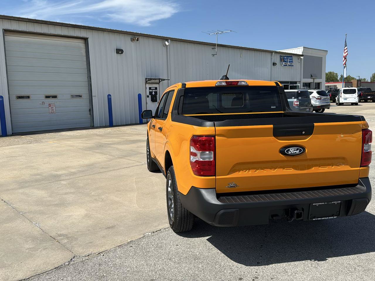 New 2026 Ford Maverick XLT w/ XLT Luxury Package FWD image 10