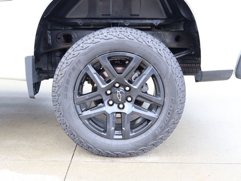 Certified 2021 Chevrolet Silverado 1500 Custom Trail Boss w/ Safety Confidence Package AWD/4WD image 39