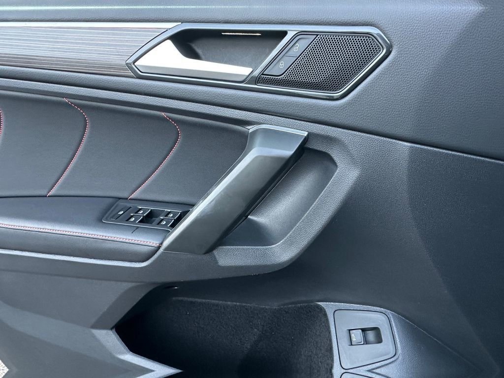 Used 2024 Volkswagen Tiguan Wolfsburg Edition image 11