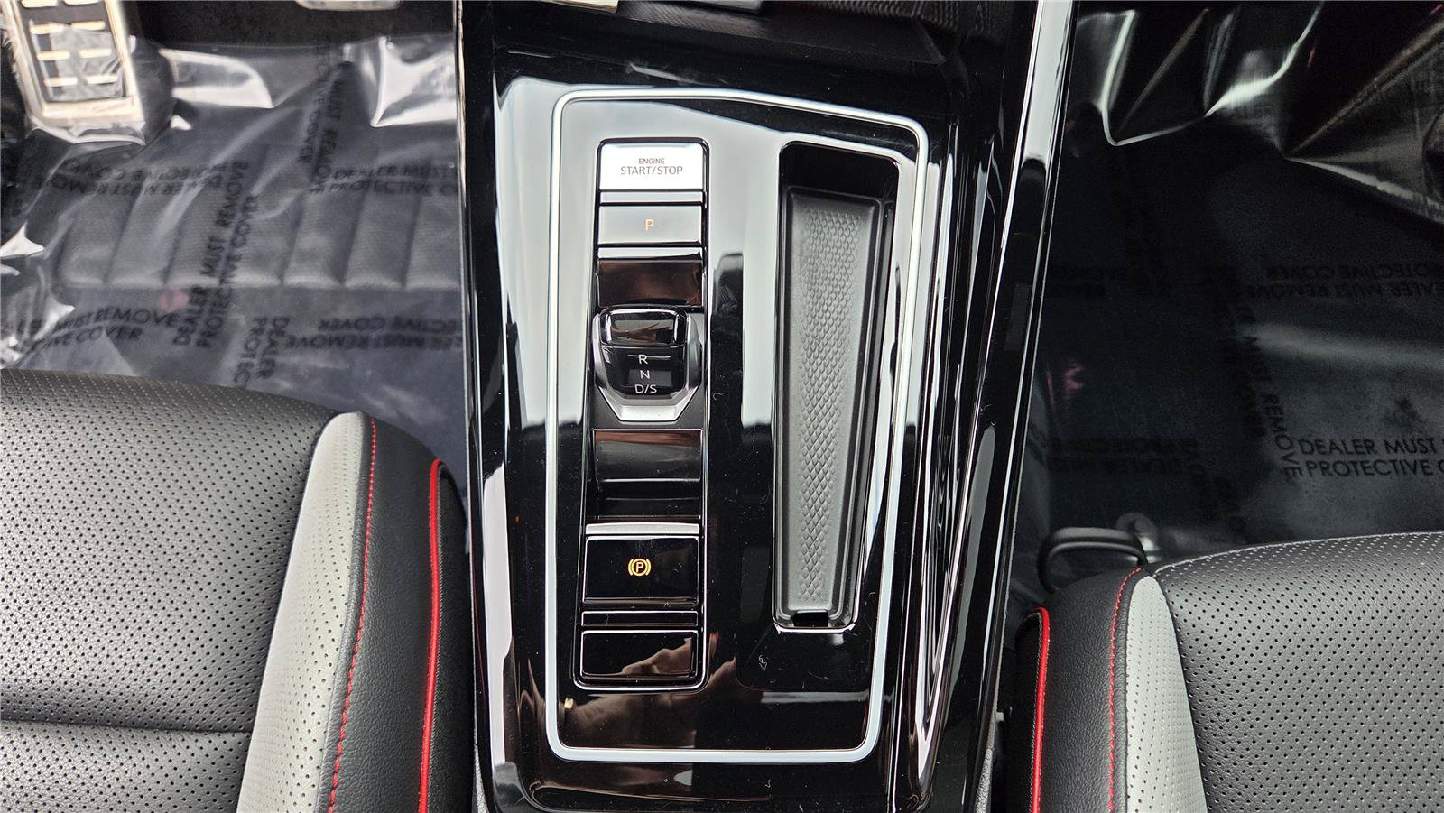 Used 2023 Volkswagen GTI SE w/ SE Leather Package FWD image 25