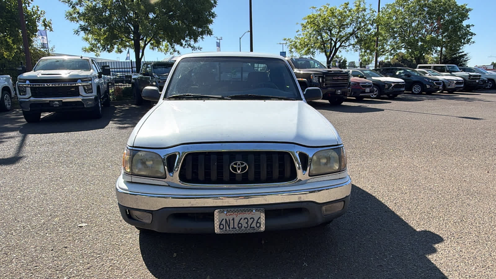 Used 2001 Toyota Tacoma 2WD Xtracab w/ SR5 Pkg w/ Chrome Pkg image 2