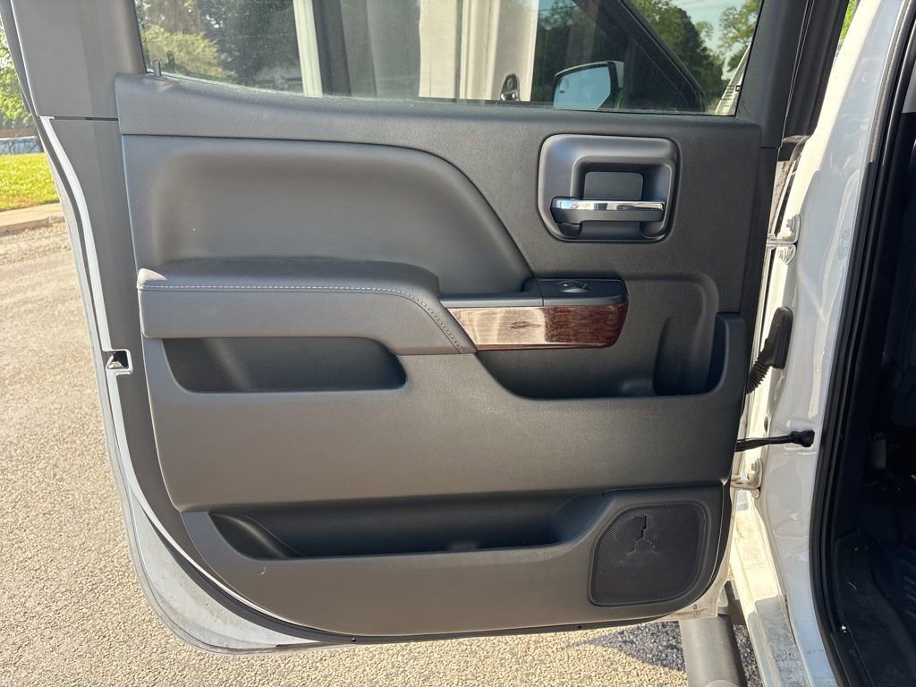 Used 2017 GMC Sierra 1500 SLE w/ Elevation Edition AWD/4WD image 21