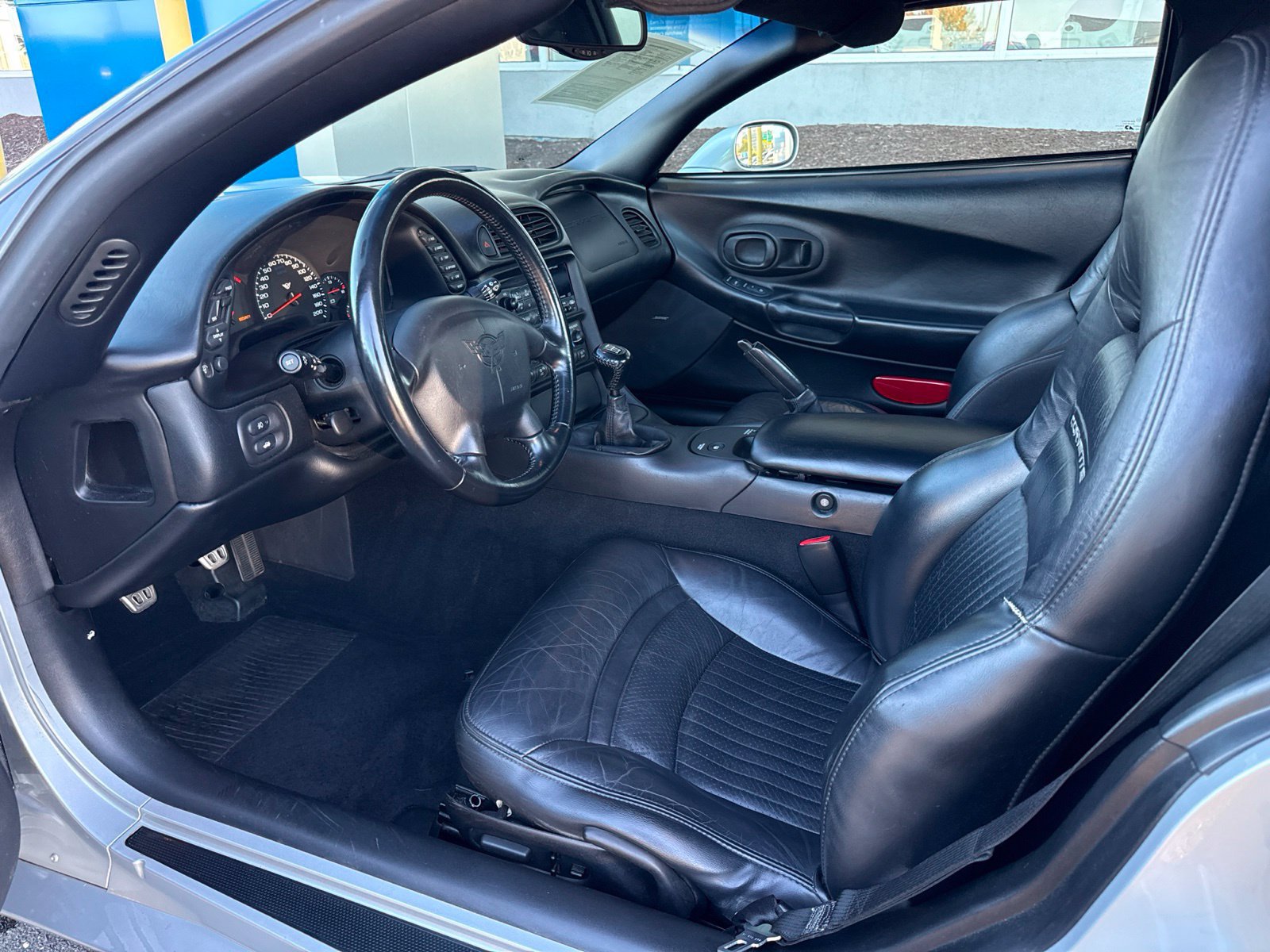 Used 2002 Chevrolet Corvette Convertible w/ Preferred Equipment Group2 RWD image 14