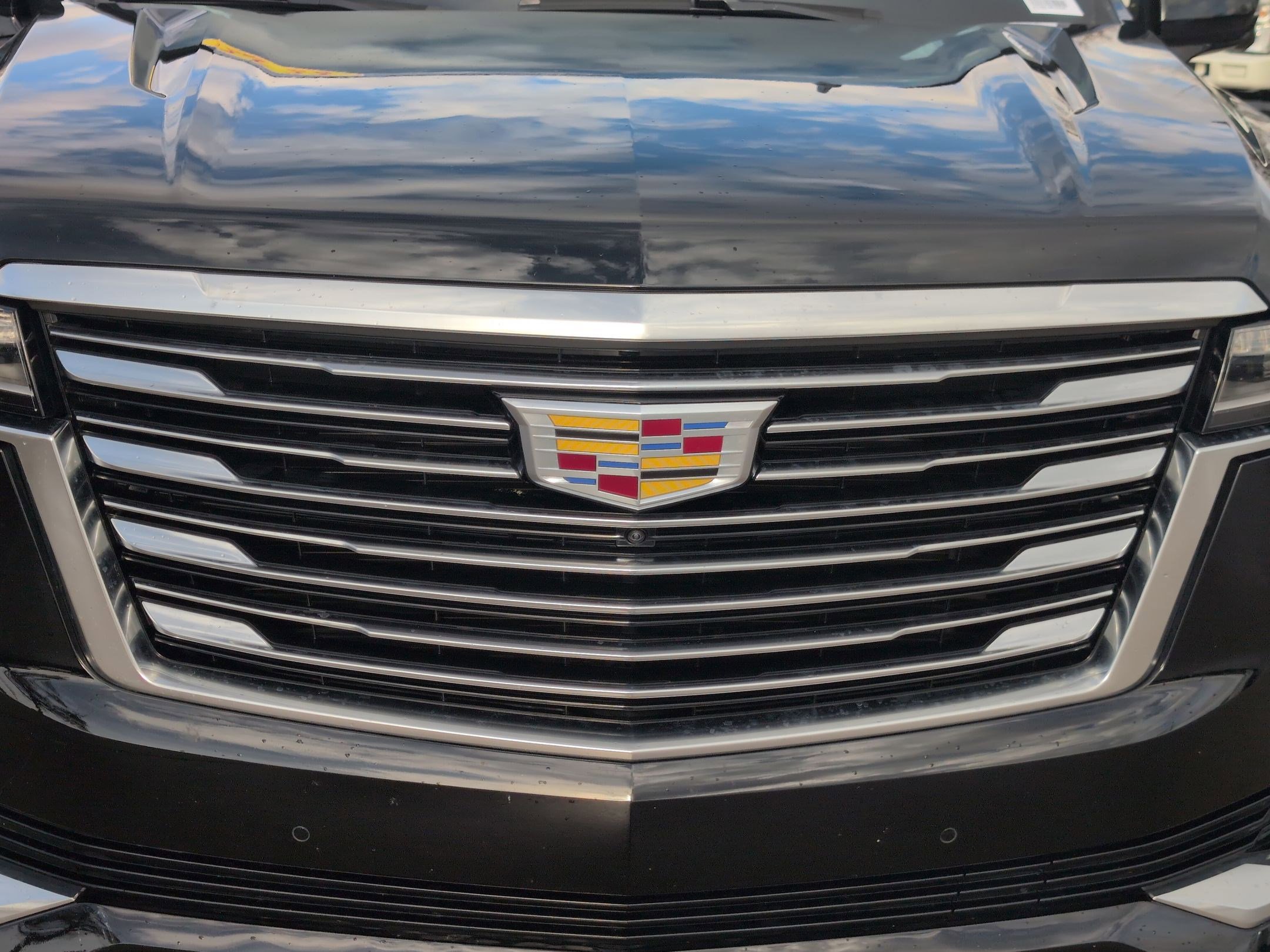 Used 2022 Cadillac Escalade Premium Luxury Platinum w/ LPO, Floor Liner Package image 8