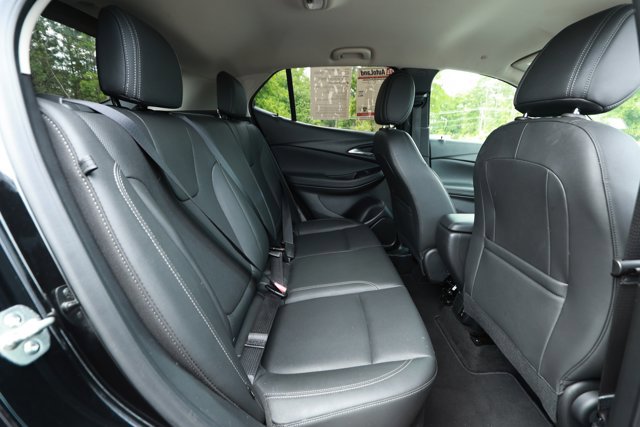 Used 2024 Buick Encore GX Sport Touring FWD image 28
