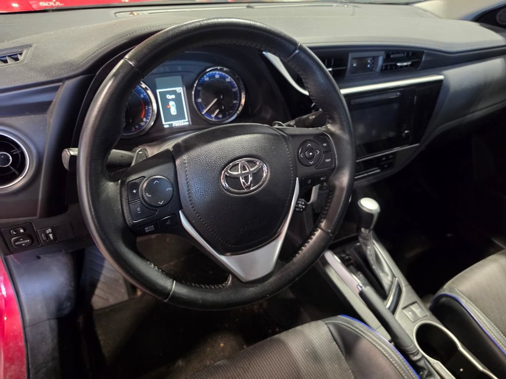 Used 2019 Toyota Corolla SE FWD image 4