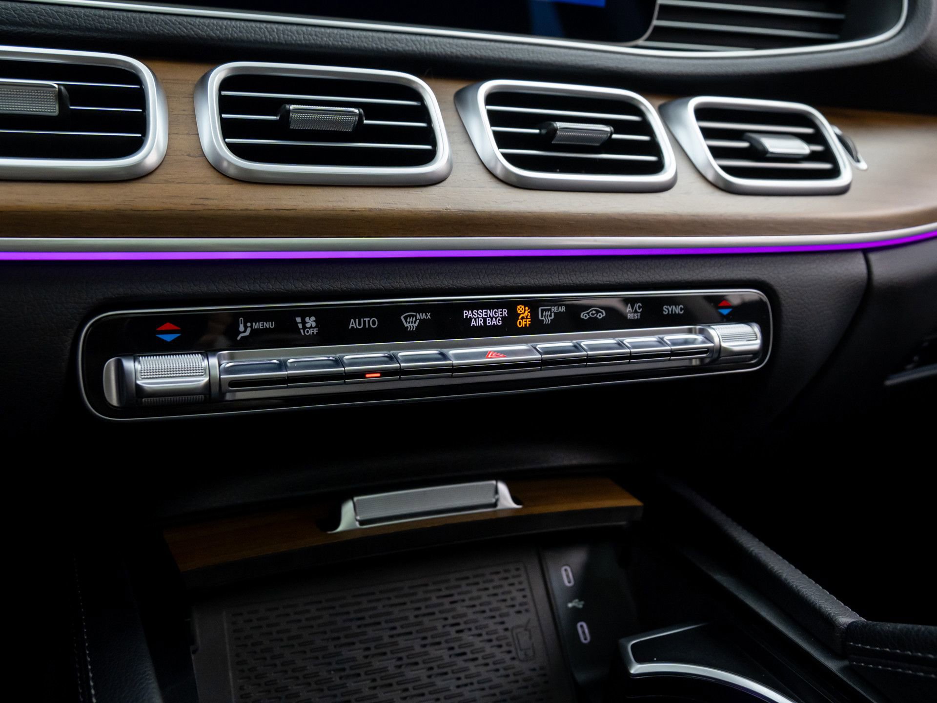 Certified 2024 Mercedes-Benz GLE 350 4MATIC image 27