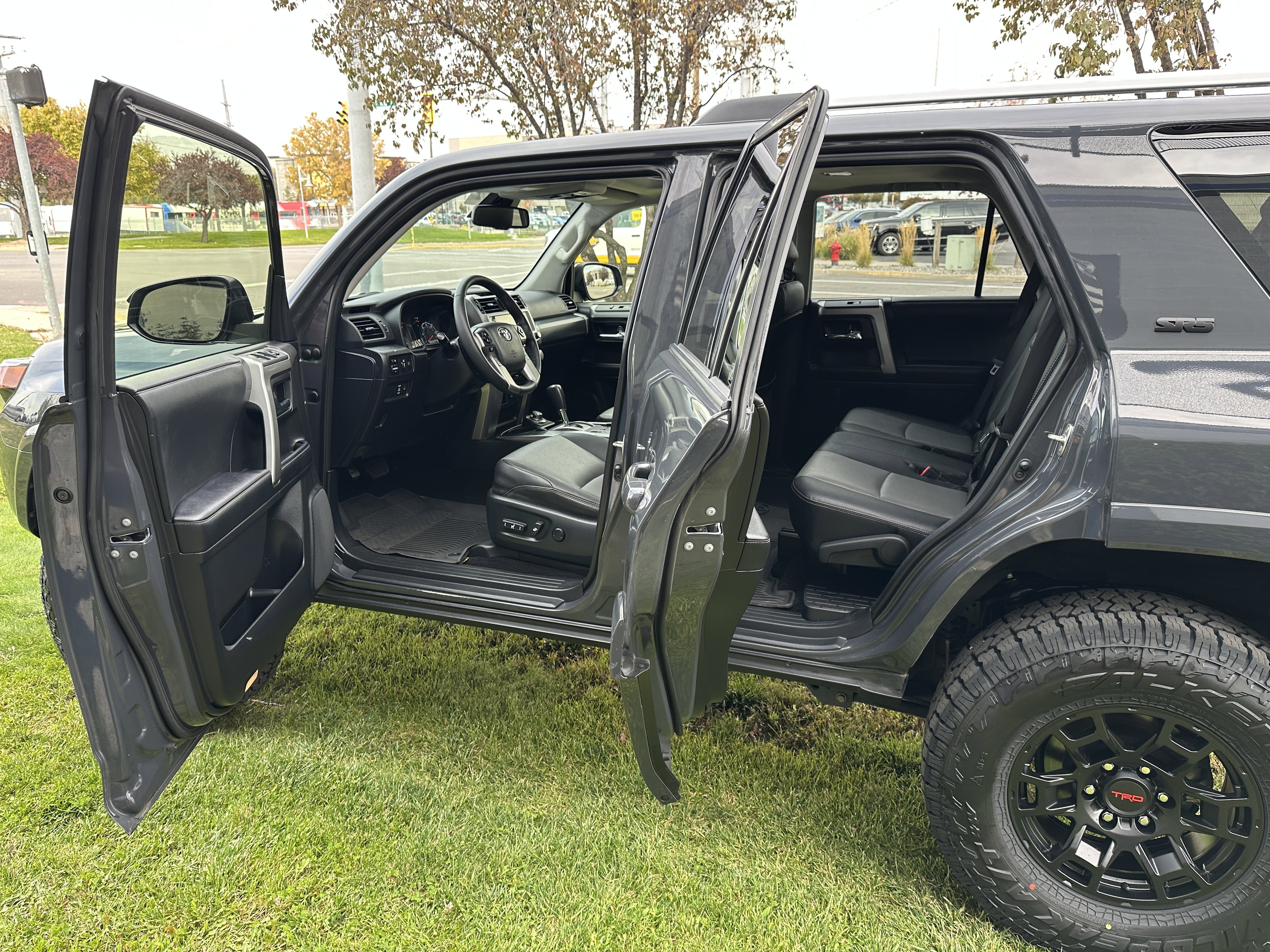 Used 2024 Toyota 4Runner SR5 Premium image 21