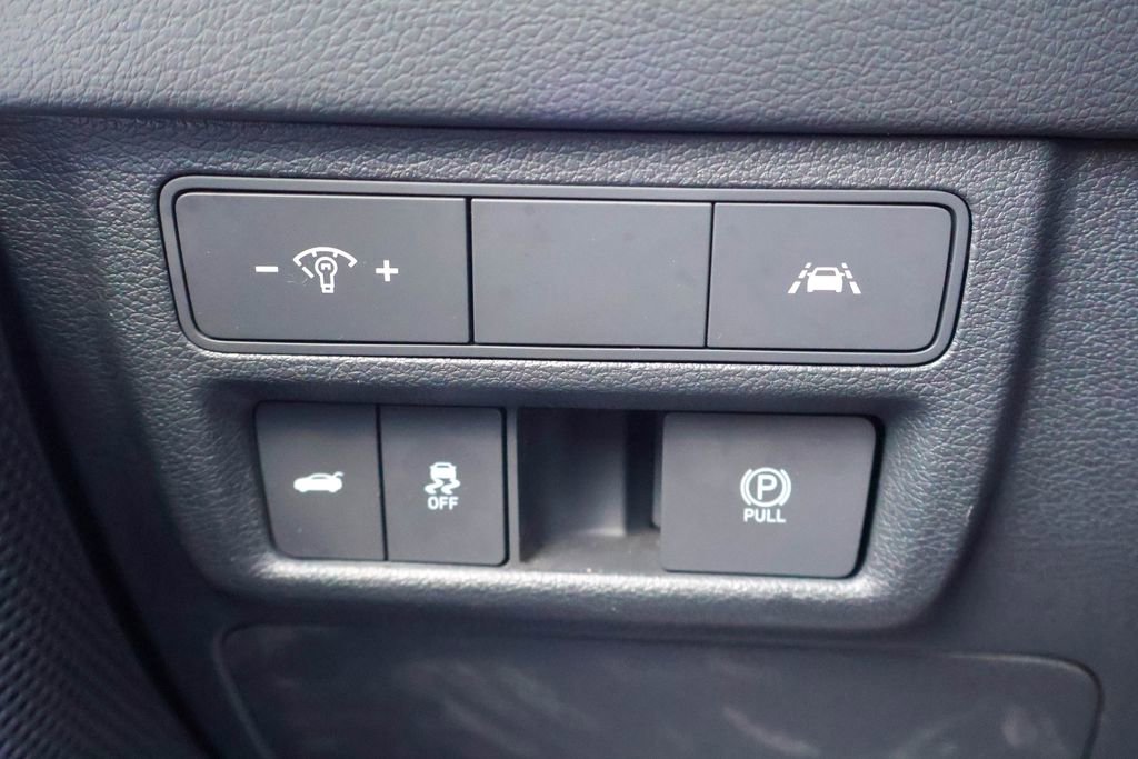 Used 2023 Hyundai Sonata SEL w/ Convenience Package FWD image 18