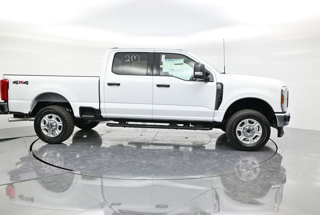 New 2026 Ford F350 XLT image 4
