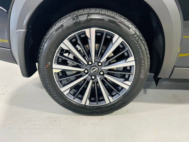 New 2026 Nissan Pathfinder Platinum image 13