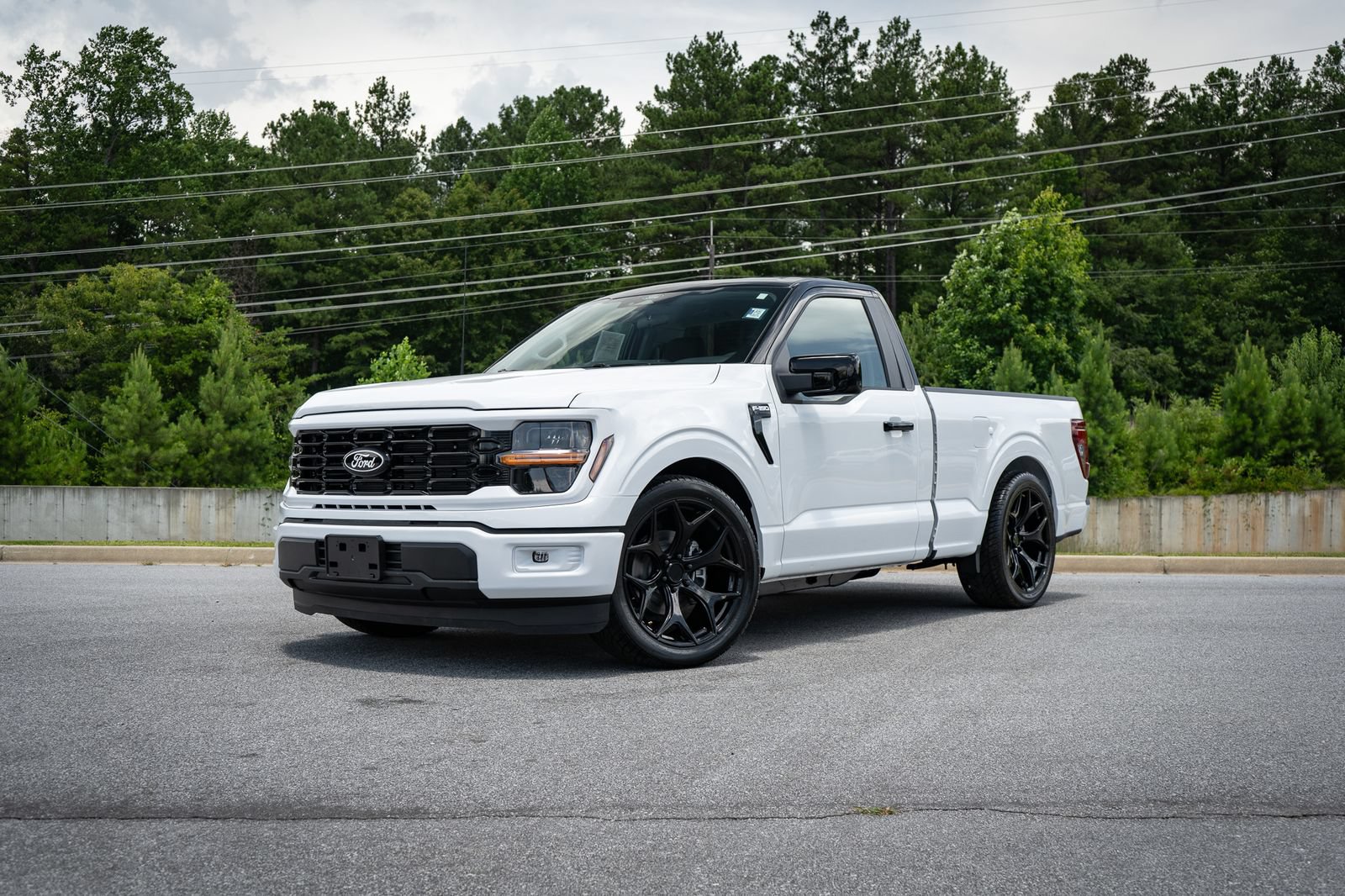 Used 2026 Ford F150 XL w/ Equipment Group 103A High RWD image 1