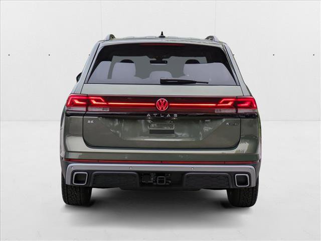 New 2026 Volkswagen Atlas Peak Edition image 8