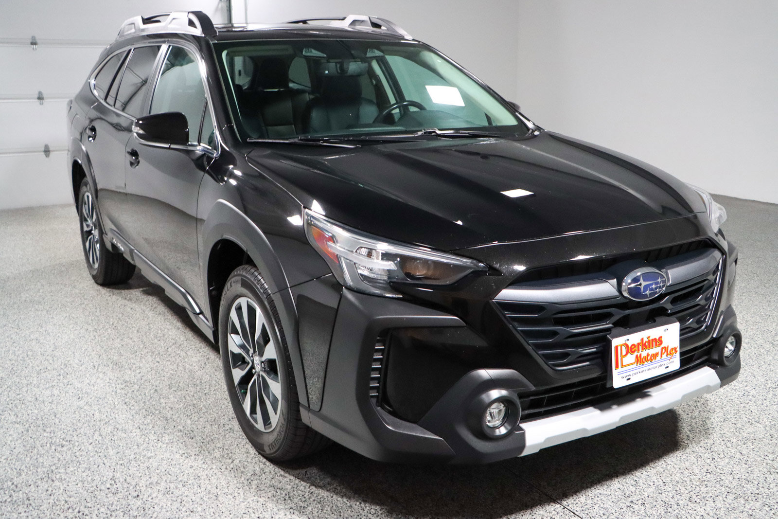 Used 2023 Subaru Outback Limited image 5