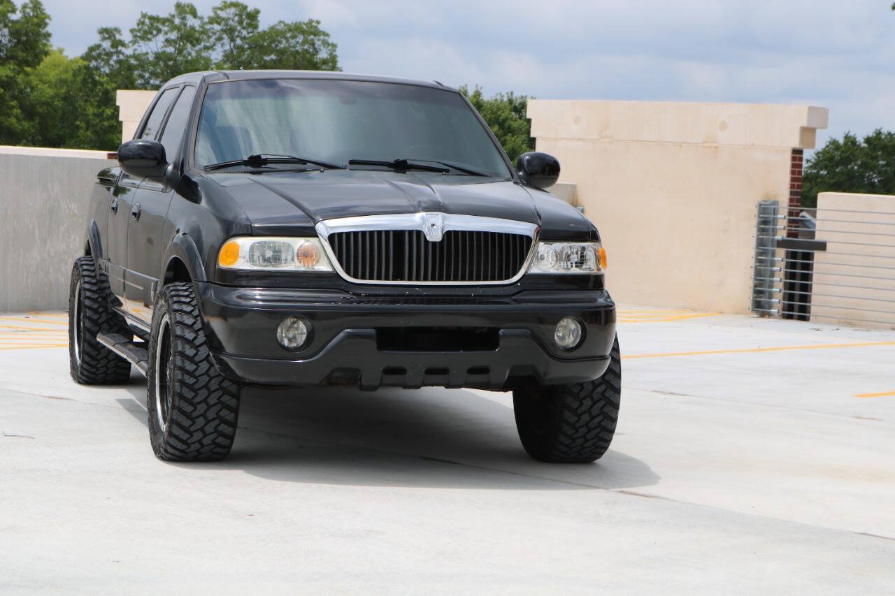 Used 2002 Lincoln Blackwood RWD image 13
