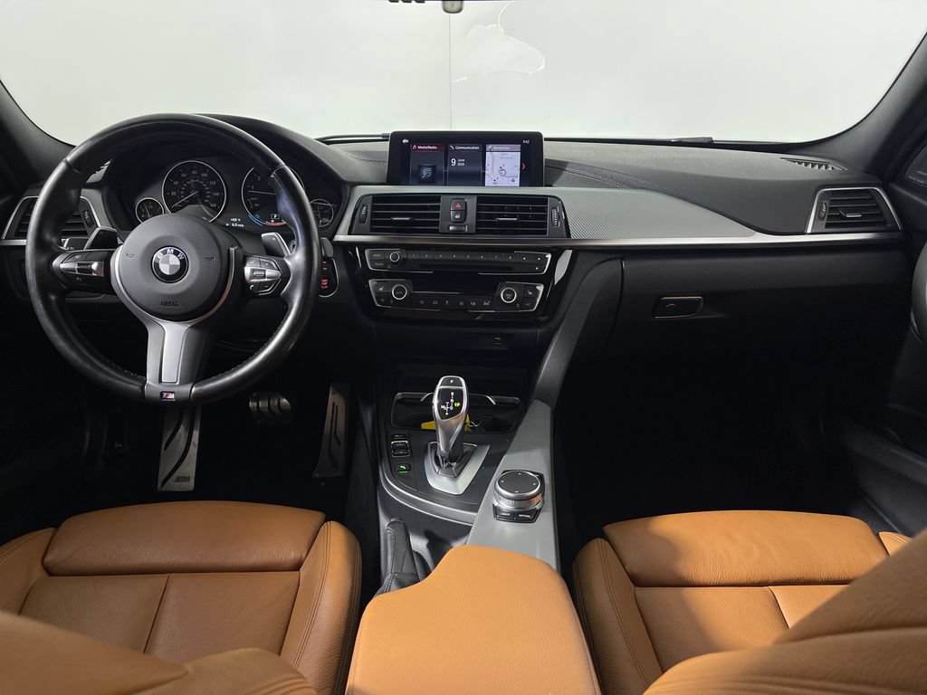 Used 2018 BMW 340i Sedan w/ Premium Package RWD image 14