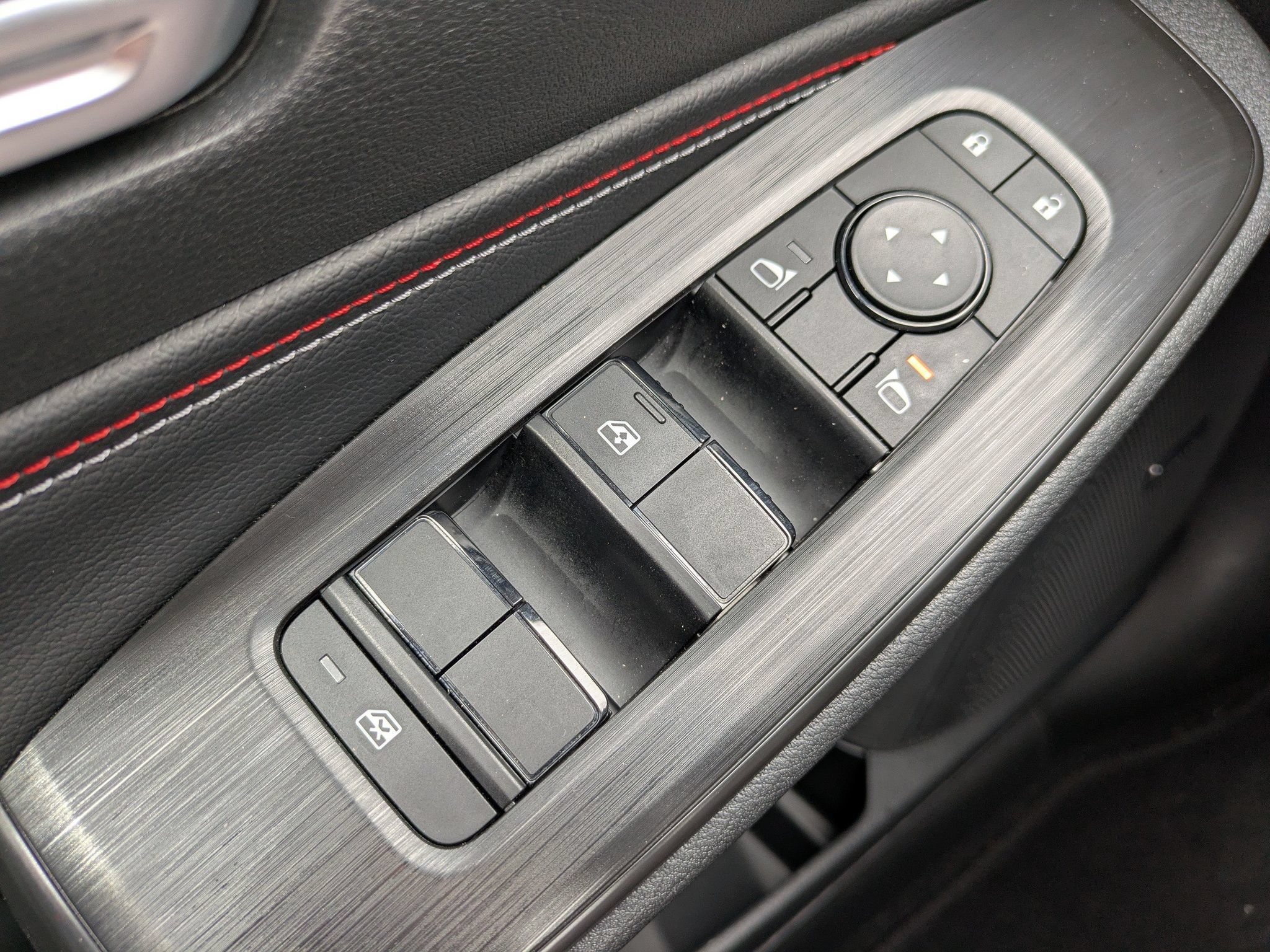 Certified 2026 Nissan Sentra SR w/ SR Premium Package FWD image 24