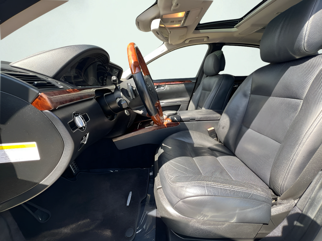 Used 2010 Mercedes-Benz S 550 image 16