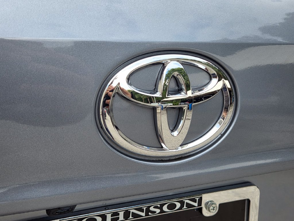 Used 2023 Toyota Highlander XLE FWD image 15