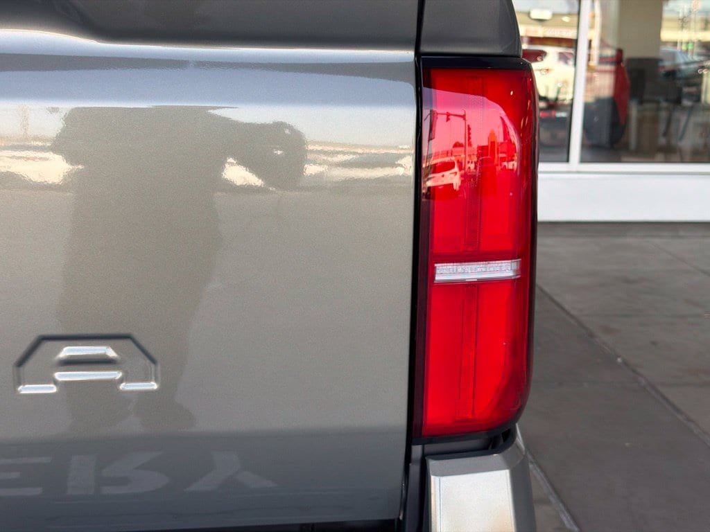 New 2026 Toyota Tacoma TRD Off-Road AWD/4WD image 12
