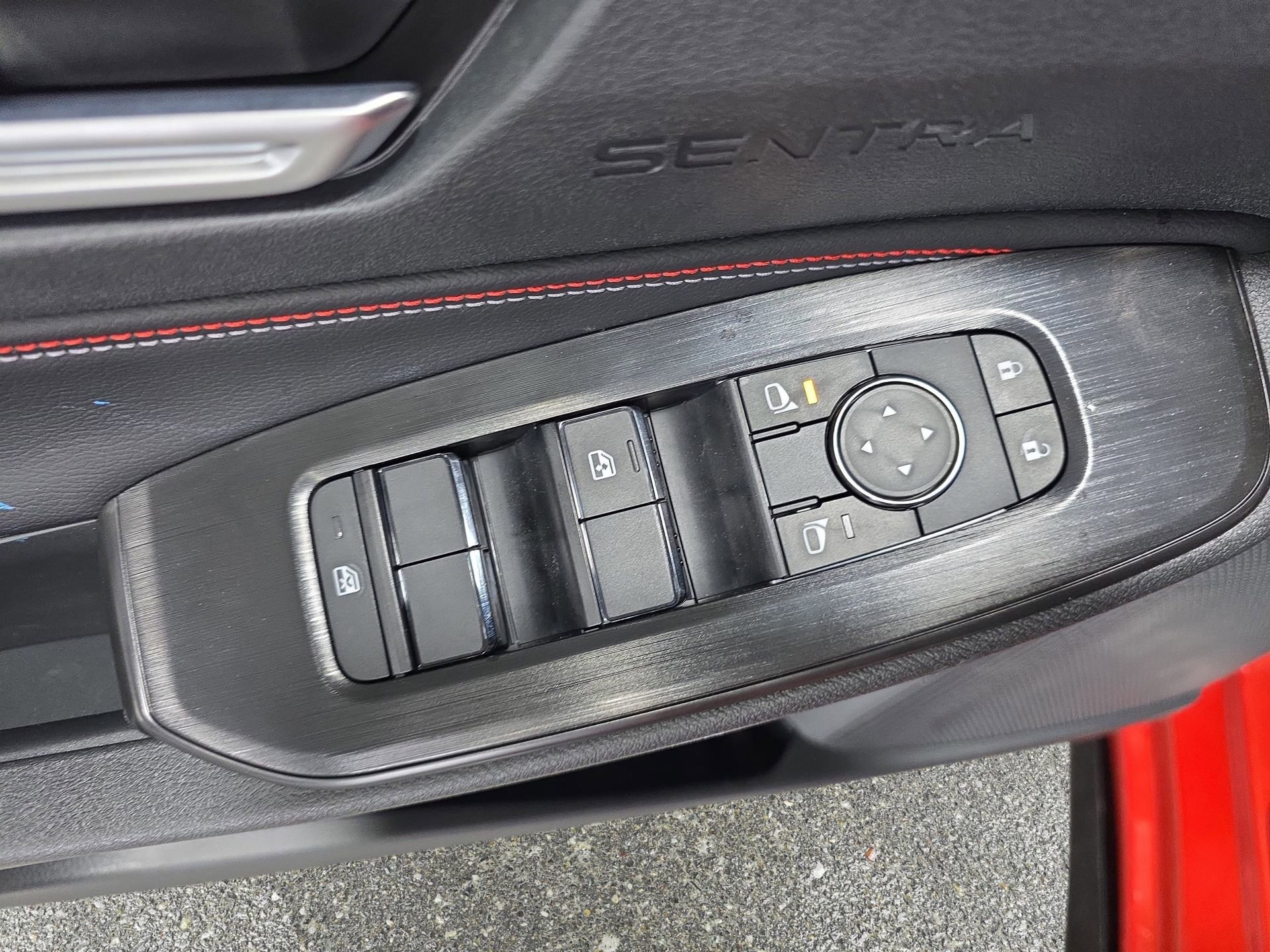 New 2026 Nissan Sentra SR w/ Floor Mat Package image 27