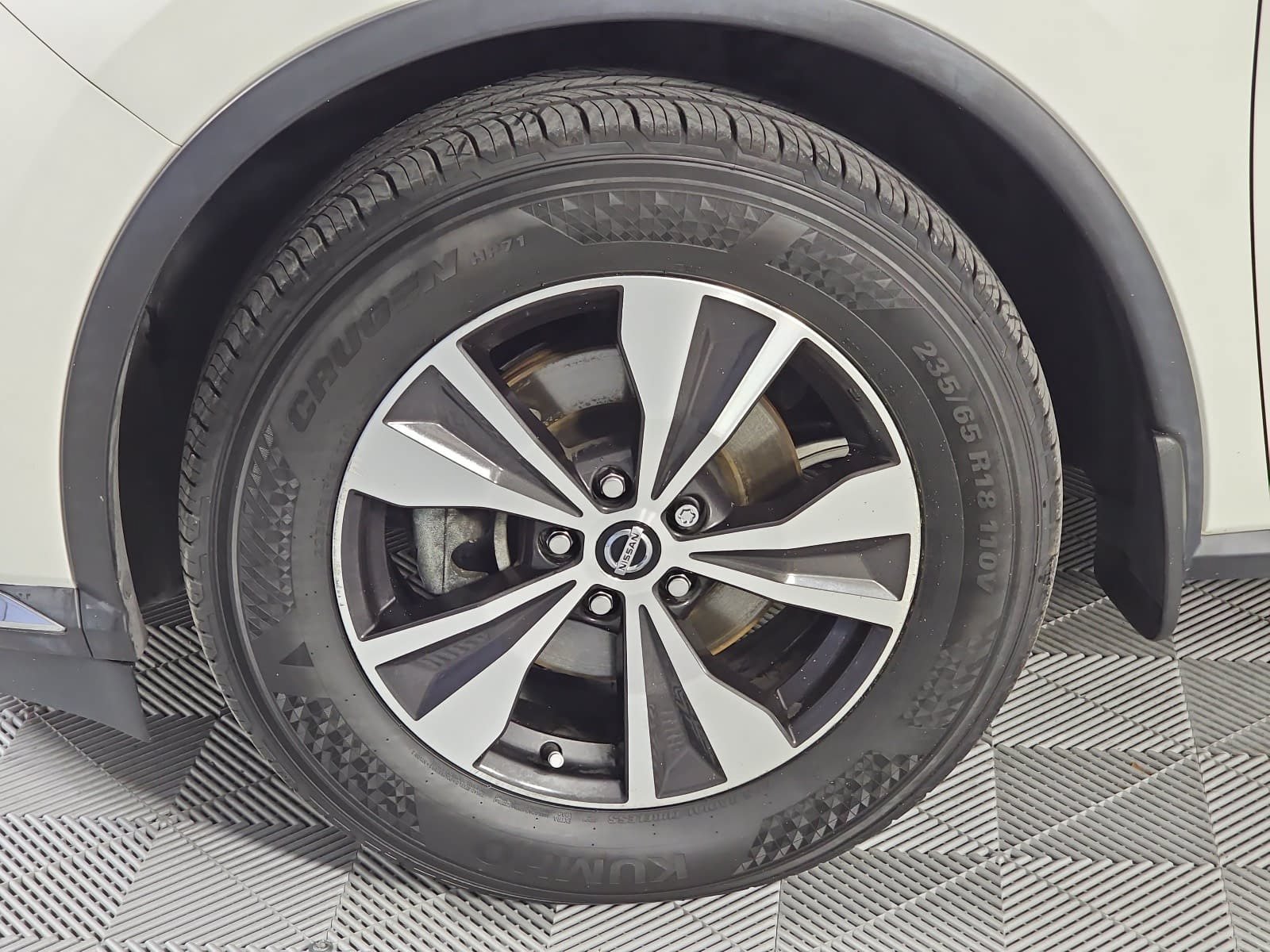 Used 2019 Nissan Murano SV AWD/4WD image 10