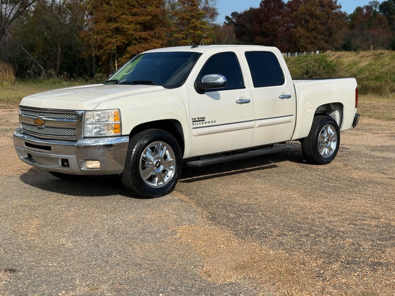 Used 2012 Chevrolet Silverado 1500 LT image 1