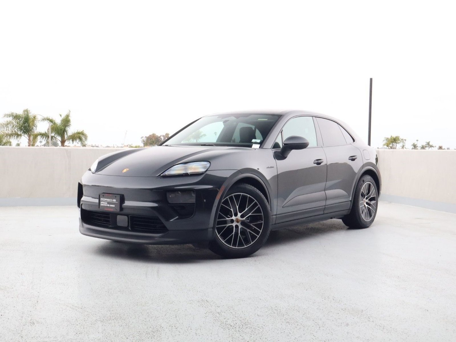 Used 2025 Porsche Macan Electric w/ Premium Package