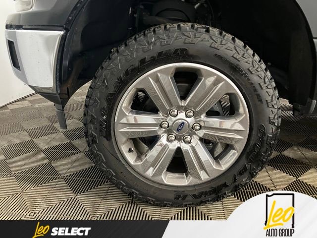Used 2019 Ford F150 XLT w/ Equipment Group 302A Luxury AWD/4WD image 23