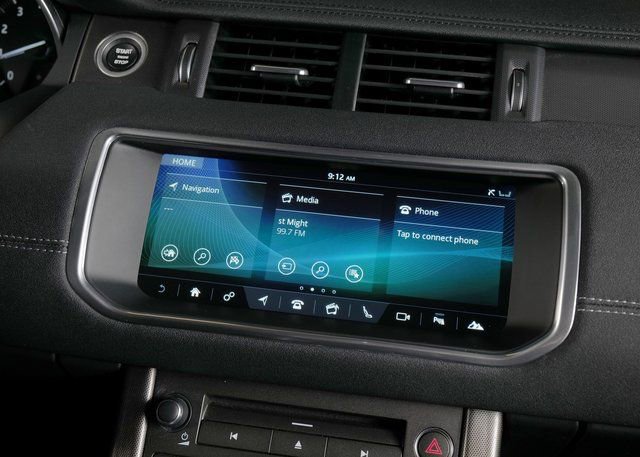 Used 2019 Land Rover Range Rover Evoque SE Premium image 15