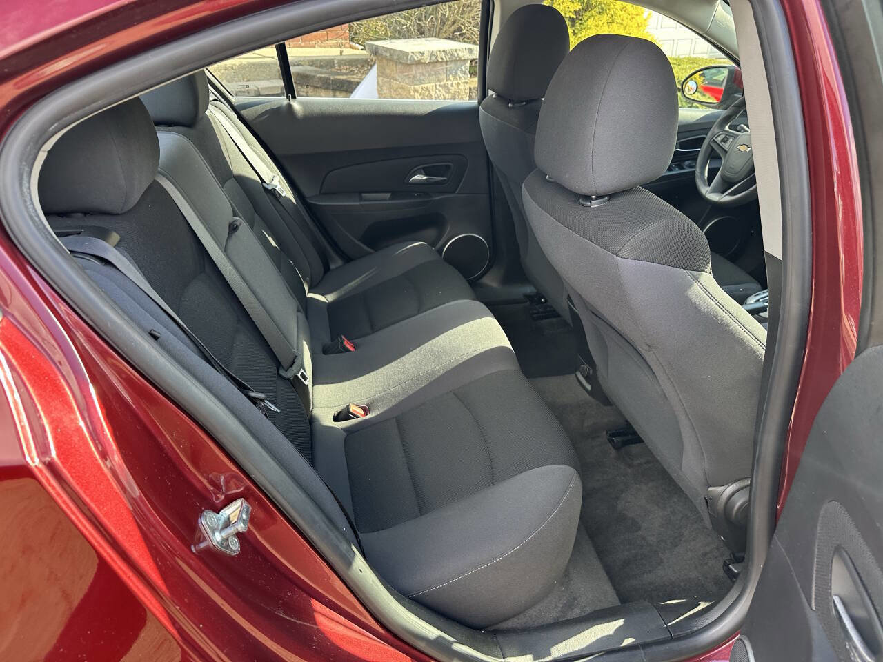 Used 2015 Chevrolet Cruze LT w/ Sun And Sound Package FWD image 23