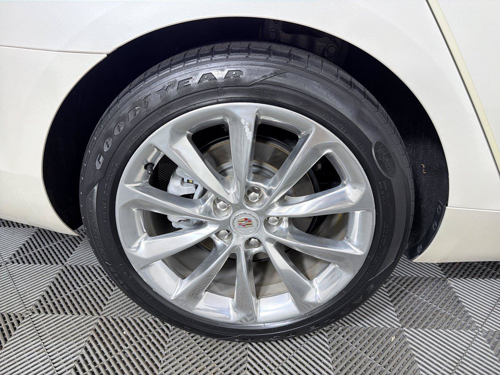 Certified 2014 Cadillac XTS FWD image 15
