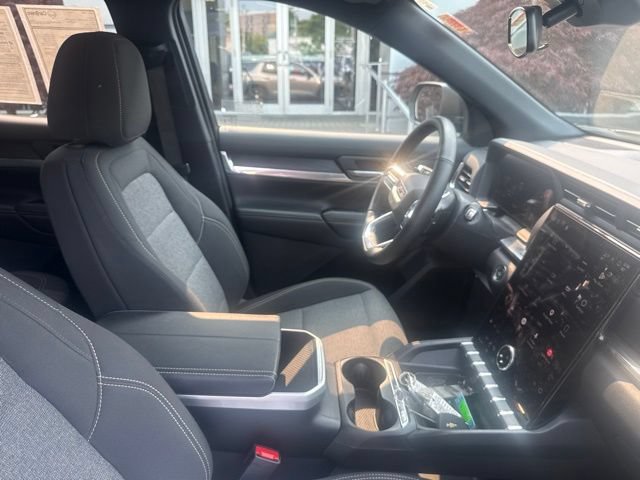Used 2025 GMC Terrain Elevation AWD/4WD image 23