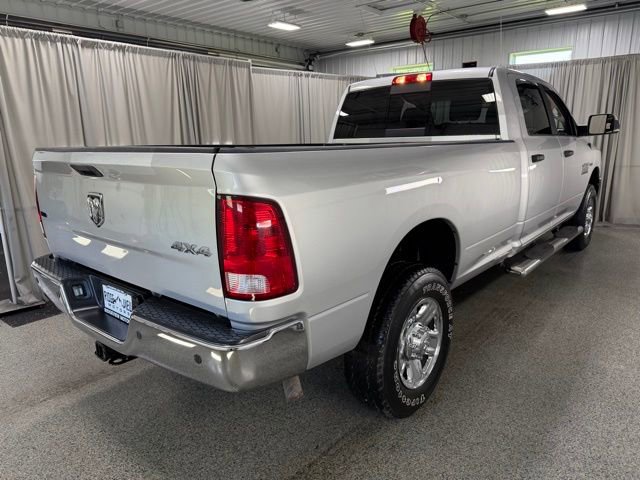 Used 2018 RAM 3500 SLT AWD/4WD image 4