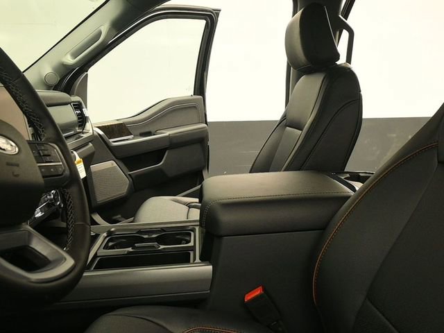 New 2026 Ford F450 Lariat image 22