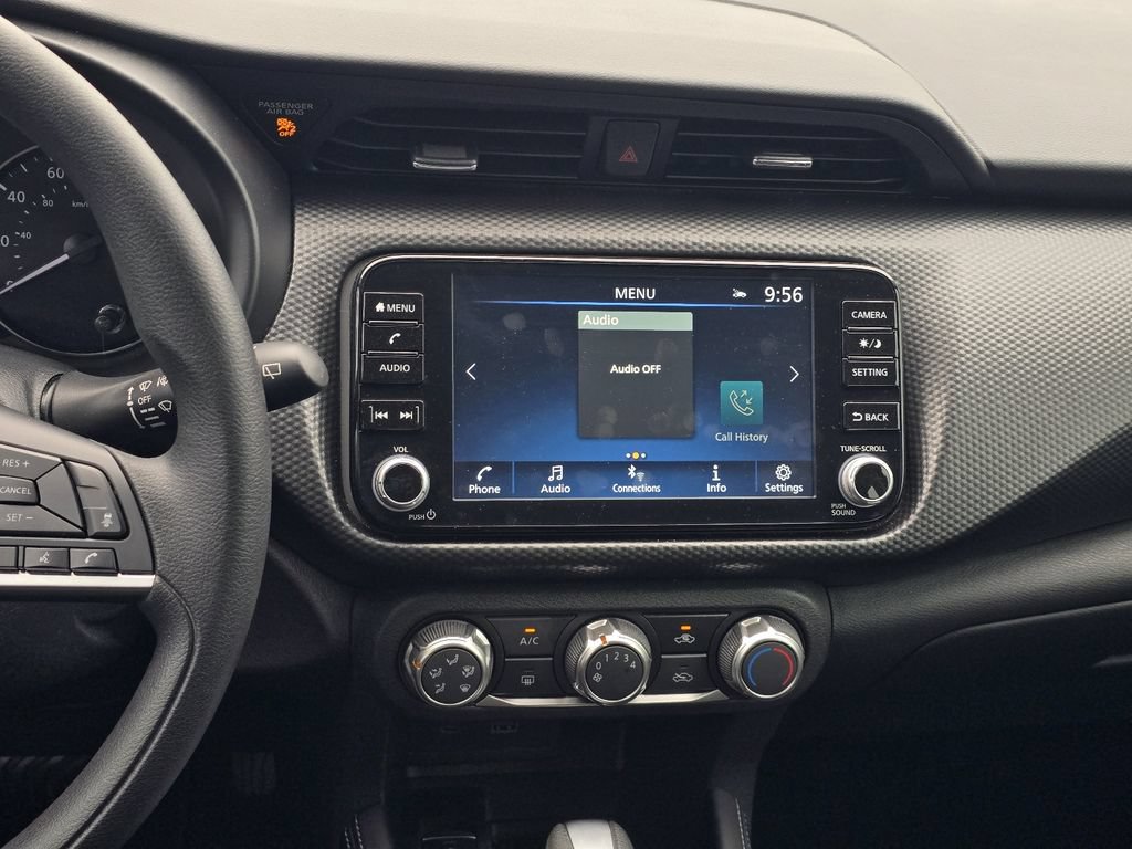 Used 2024 Nissan Kicks SV w/ Interior Electronics Package FWD image 17