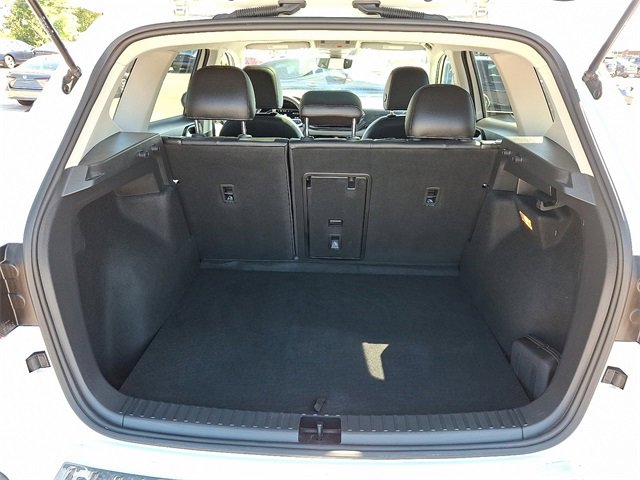 Used 2022 Volkswagen Taos SEL w/ Panoramic Sunroof Package image 30